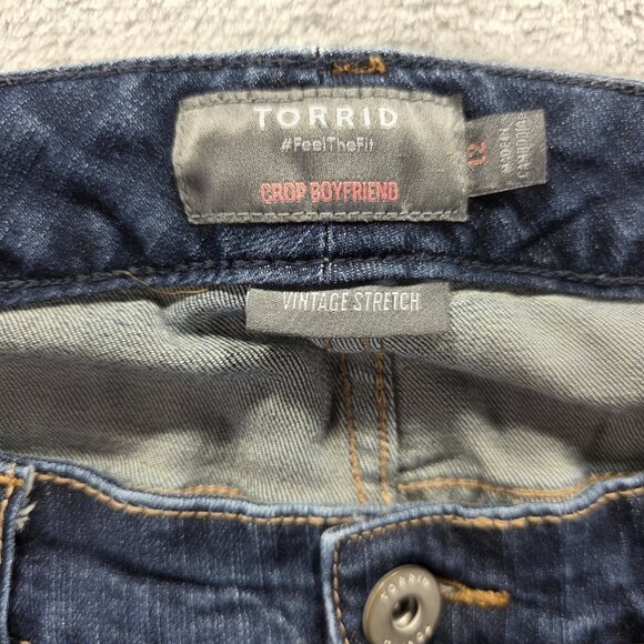 Torrid Crop Boyfriend Jeans Womens 12 Blue Vintage Stretch Raw Hem Distressed - Picture 4 of 10